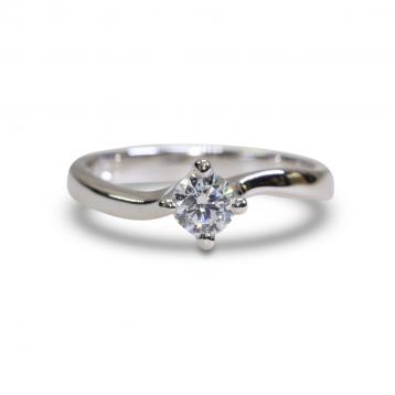 925 Silver 4.5mm Cubic Zirconia Ring